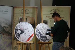 Prezentacja monety kolekcjonerskiej NBP upamiętniającej gen. Augusta Emila Fieldorfa „Nila”.
