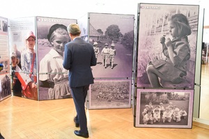 Otwarcie wystawy „Ukradzione dzieciństwo” w Raciborzu.