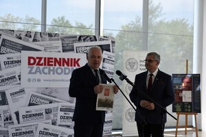 Konferencja prasowa na temat obchodów 100. rocznicy objęcia części Górnego Śląska przez Rzeczpospolitą zorganizowanych przez Oddział IPN w Katowicach