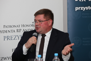 Dr Tomasz Rzymkowski. Rozmowa o ks. Franciszku Blachnickim – Warszawa, 28 września 2020. Fot. Piotr Życieński (IPN)