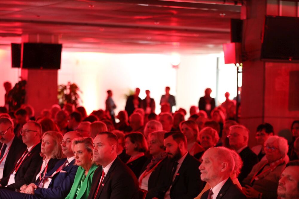 Uroczyste wręczenie nagród „Kustosz Pamięci Narodowej” – Kongres Pamięci Narodowej, PGE Narodowy, 15 kwietnia 2023. Fot. Mikołaj Bujak (IPN)