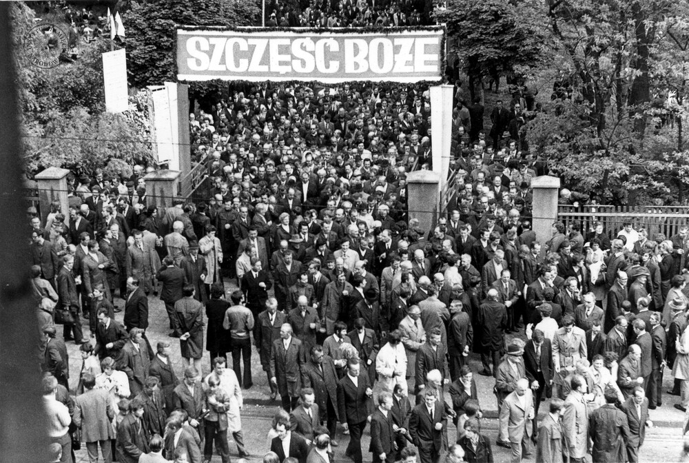 Męska pielgrzymka do Piekar Śląskich, 27 maja 1973 r. (IPN Ka 07/235)