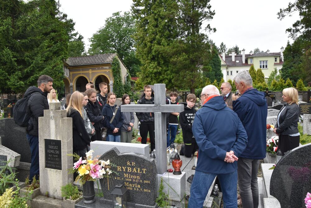 Uroczystość oznaczenia grobu śp. Tadeusza Pietrzykowskiego znakiem pamięci „Grób weterana walk o wolności niepodległość Polski” – Bielsko-Biała, 13 czerwca 2024. Fot.: IPN J. Kwaśniewicz