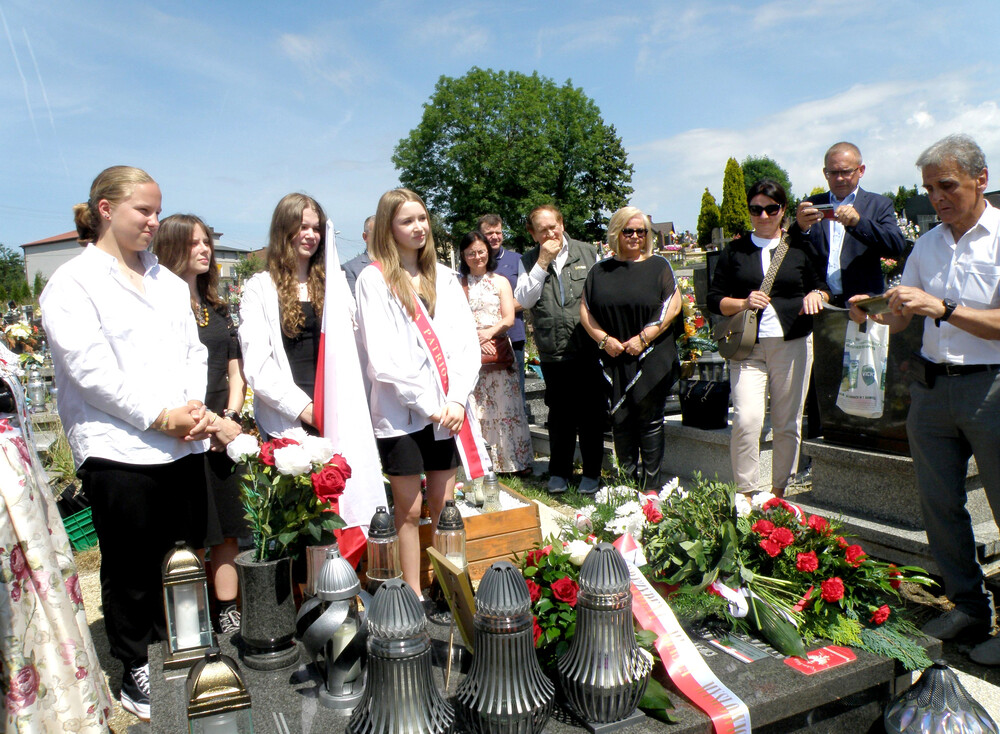 Uroczystość oznaczenia grobu powstańca śląskiego śp. Piotra Korusa znakiem pamięci „Tobie Polsko” – Mysłowice, 18 czerwca 2024
