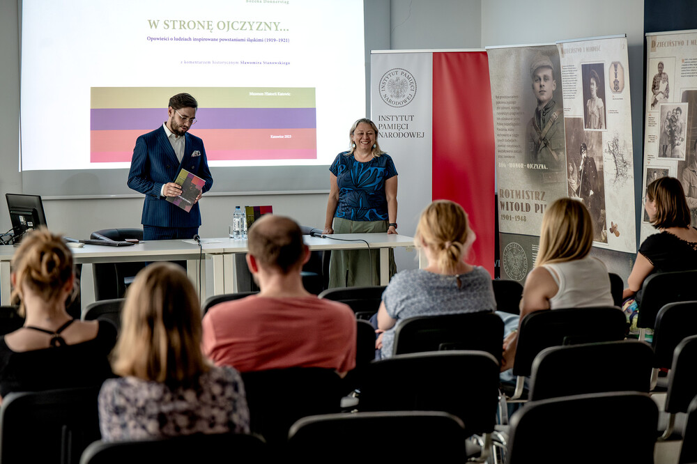 Spotkanie wokół książki Bożeny Donnerstag „W stronę ojczyzny. Opowieści o ludziach inspirowane powstaniami śląskimi (1919-1921)” – Katowice, 26 czerwca 2024. Fot.: IPN K. Łojko