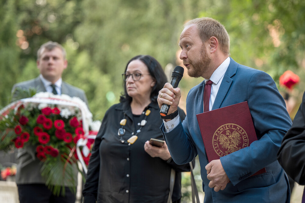 Uroczystość oznaczenia grobu powstańca śląskiego śp. Franciszka Poloczka znakiem pamięci „Tobie Polsko” – Katowice, 5 lipca 2024. Fot.: IPN K. Łojko