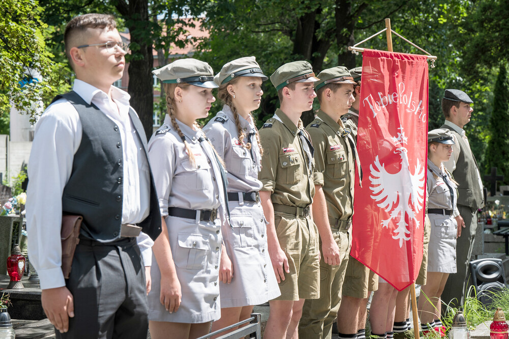 Uroczystość oznaczenia grobu powstańca śląskiego śp. Franciszka Poloczka znakiem pamięci „Tobie Polsko” – Katowice, 5 lipca 2024. Fot.: IPN K. Łojko