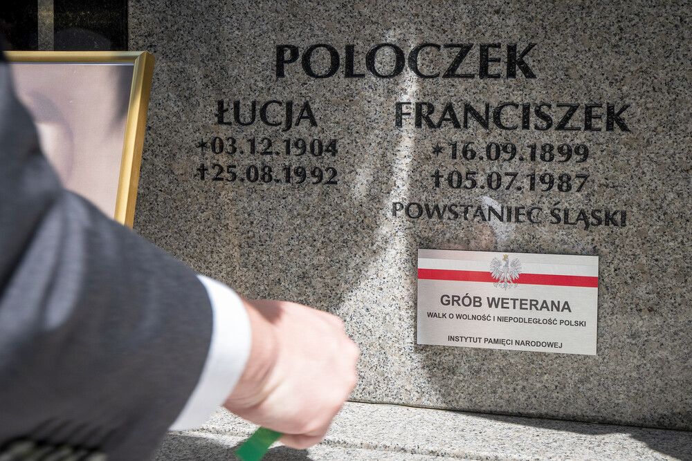 Uroczystość oznaczenia grobu powstańca śląskiego śp. Franciszka Poloczka znakiem pamięci „Tobie Polsko” – Katowice, 5 lipca 2024. Fot.: IPN K. Łojko