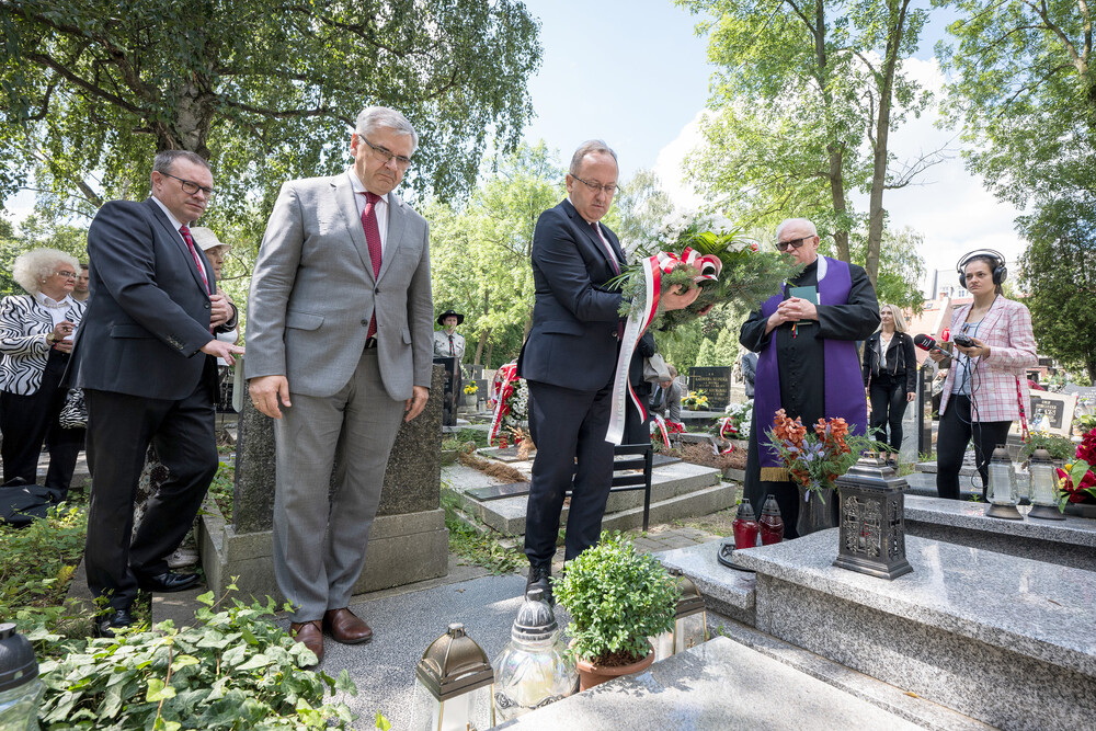 Uroczystość oznaczenia grobu powstańca śląskiego śp. Franciszka Poloczka znakiem pamięci „Tobie Polsko” – Katowice, 5 lipca 2024. Fot.: IPN K. Łojko