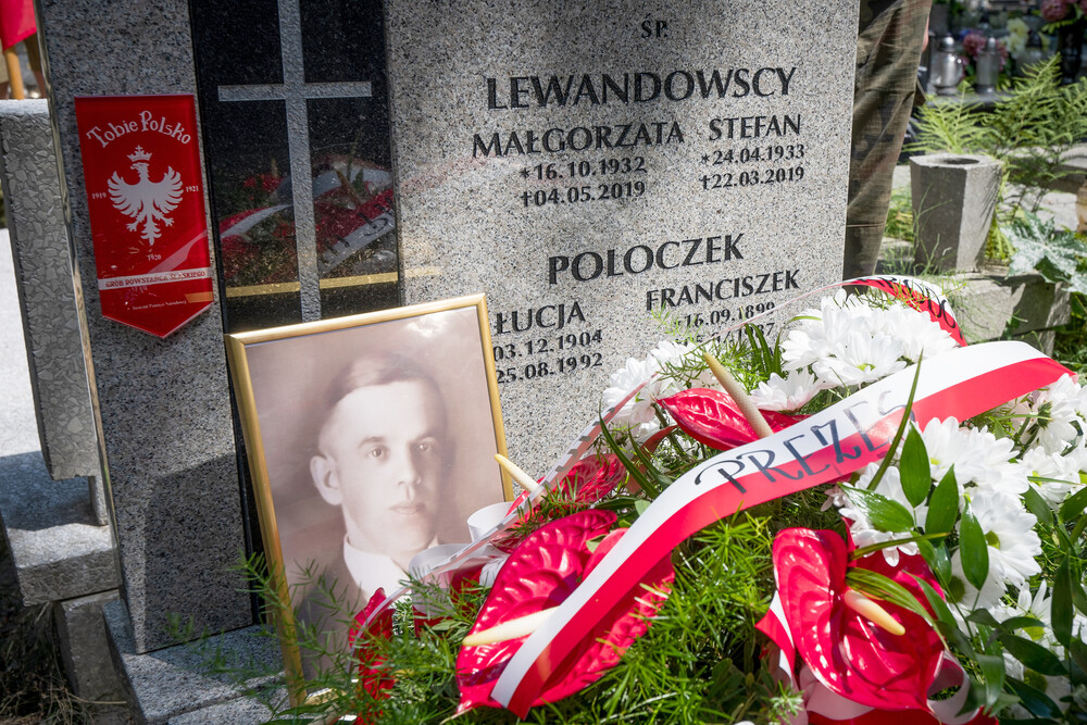 Uroczystość oznaczenia grobu powstańca śląskiego śp. Franciszka Poloczka znakiem pamięci „Tobie Polsko” – Katowice, 5 lipca 2024. Fot.: IPN K. Łojko