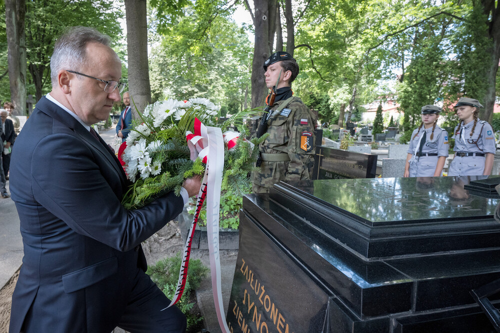 Uroczystość oznaczenia grobu powstańca śląskiego śp. Franciszka Poloczka znakiem pamięci „Tobie Polsko” – Katowice, 5 lipca 2024. Fot.: IPN K. Łojko
