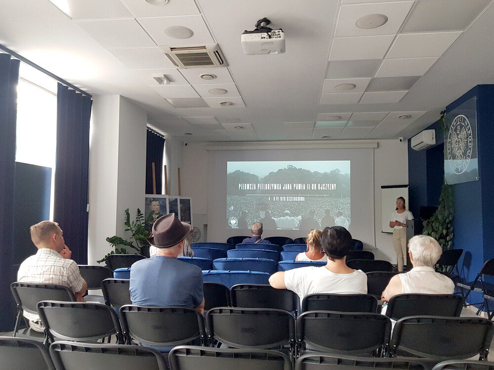 Projekcja filmu dokumentalnego „DZIEWIĘĆ DNI, KTÓRE ZMIENIŁY POLSKĘ” – Częstochowa, 9 lipca 2024. Fot.: IPN