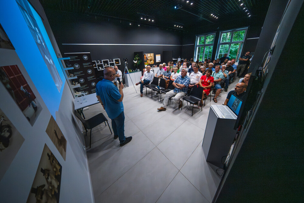 Prelekcja dr. Tomasza Kurpierza „Henryk Sławik 1894-1944. Górnośląski Sprawiedliwy wśród Narodów Świata” – 7. edycja Przystanku Muzeum w Galerii Historii Miasta – Jastrzębie-Zdrój, 16 lipca 2024. Fot.: IPN K. Łojko