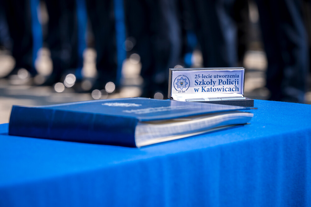 Uroczysty apel z okazji Święta Policji oraz 25-lecia utworzenia Szkoły Policji w Katowicach – Katowice, 26 lipca 2024. Fot.: IPN K. Łojko