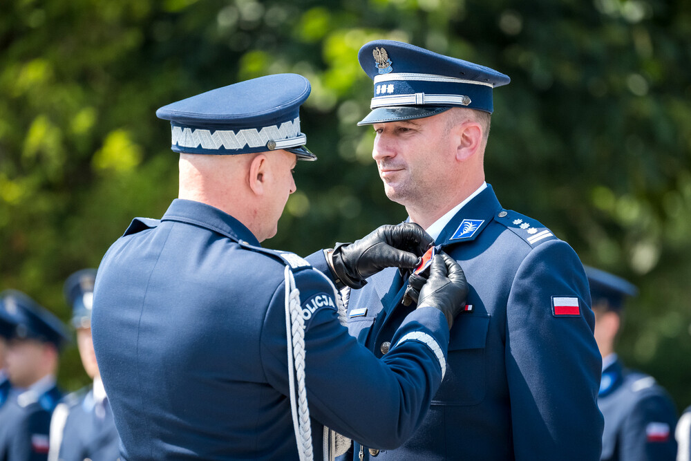 Uroczysty apel z okazji Święta Policji oraz 25-lecia utworzenia Szkoły Policji w Katowicach – Katowice, 26 lipca 2024. Fot.: IPN K. Łojko