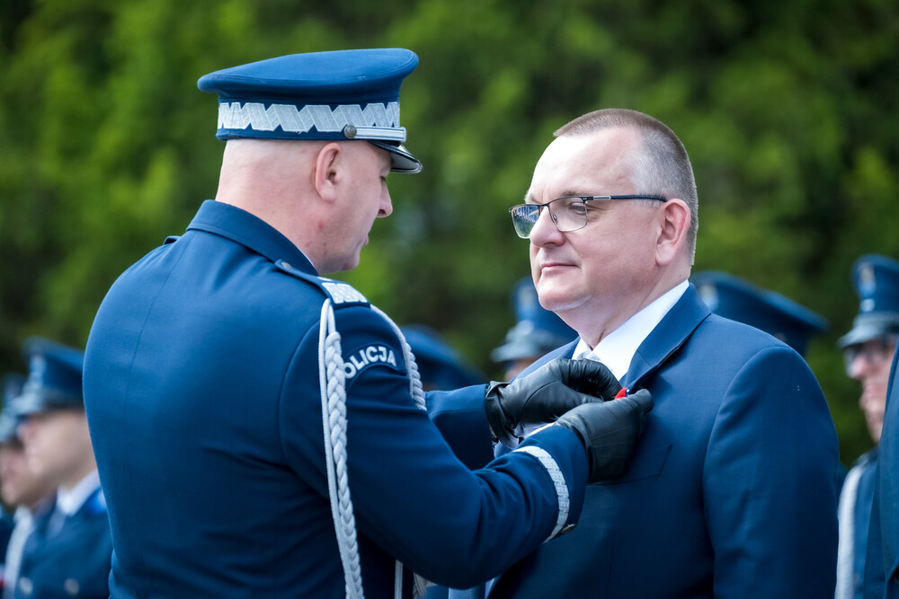 Uroczysty apel z okazji Święta Policji oraz 25-lecia utworzenia Szkoły Policji w Katowicach – Katowice, 26 lipca 2024. Fot.: IPN K. Łojko