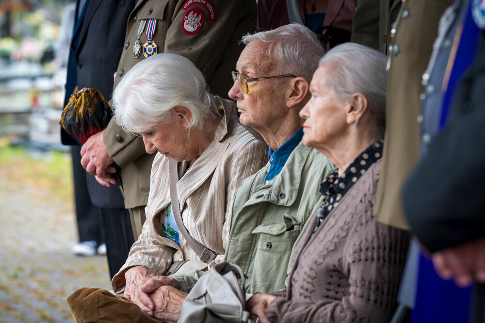 Uroczystość oznaczenia grobu śp. Janusza Nikodemskiego znakiem pamięci „Grób weterana walk o wolności niepodległość Polski” – w 80. rocznicę wybuchu Powstania Warszawskiego – Katowice, 1 sierpnia 2024. Fot.: IPN K. Łojko
