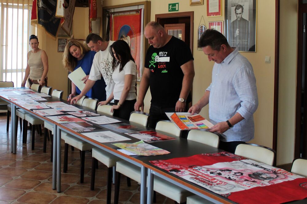 Podsumowanie trzeciej edycji konkursu plastycznego „Solidarność w oczach młodzieży”.