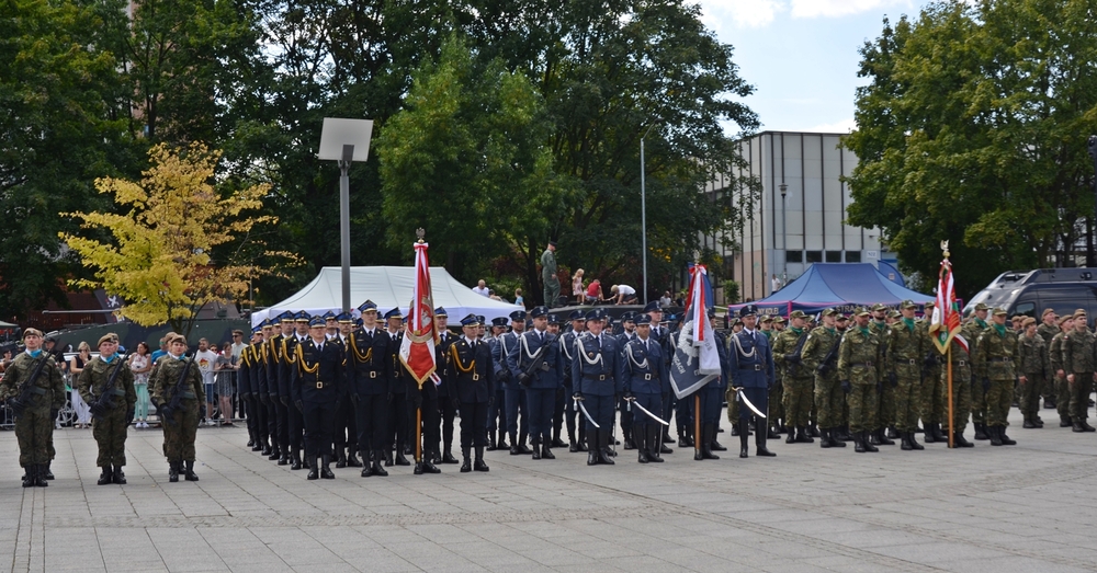 Wojewódzkie obchody Święta Wojska Polskiego w Katowicach. Fot. Justyna Siedlecka/OISW Katowice