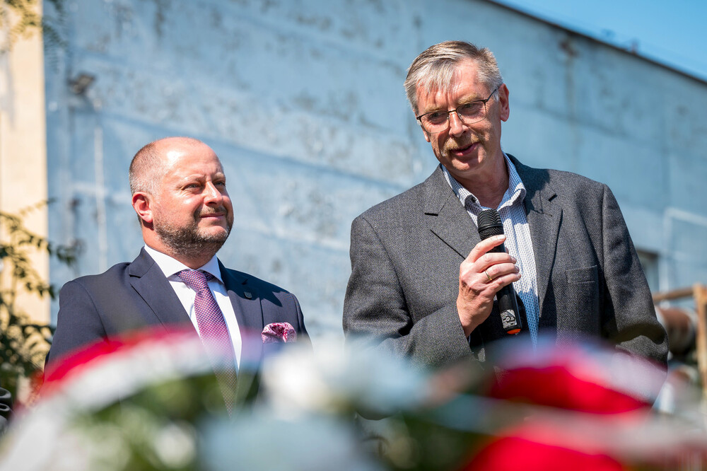 Oznaczenie grobu powstańca śląskiego dr. Stanisława Skiby znakiem pamięci „Tobie Polsko” – Ruda Śląska, 27 sierpnia 2024. Fot.: IPN K. Łojko