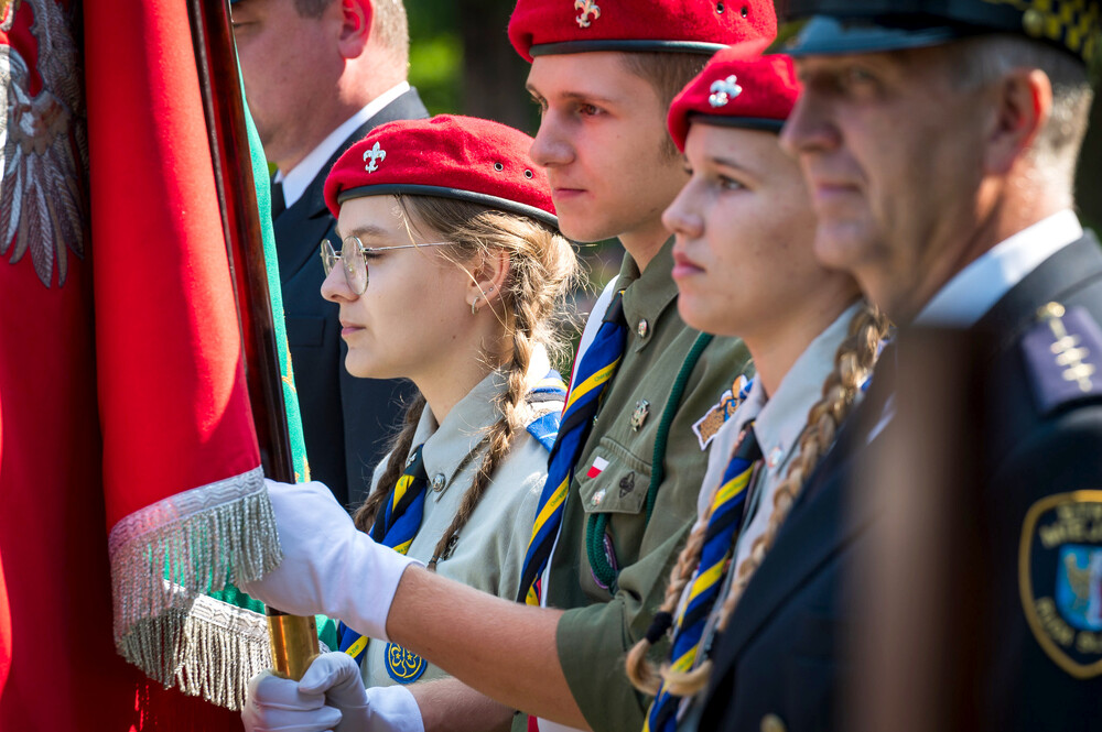 Oznaczenie grobu powstańca śląskiego dr. Stanisława Skiby znakiem pamięci „Tobie Polsko” – Ruda Śląska, 27 sierpnia 2024. Fot.: IPN K. Łojko