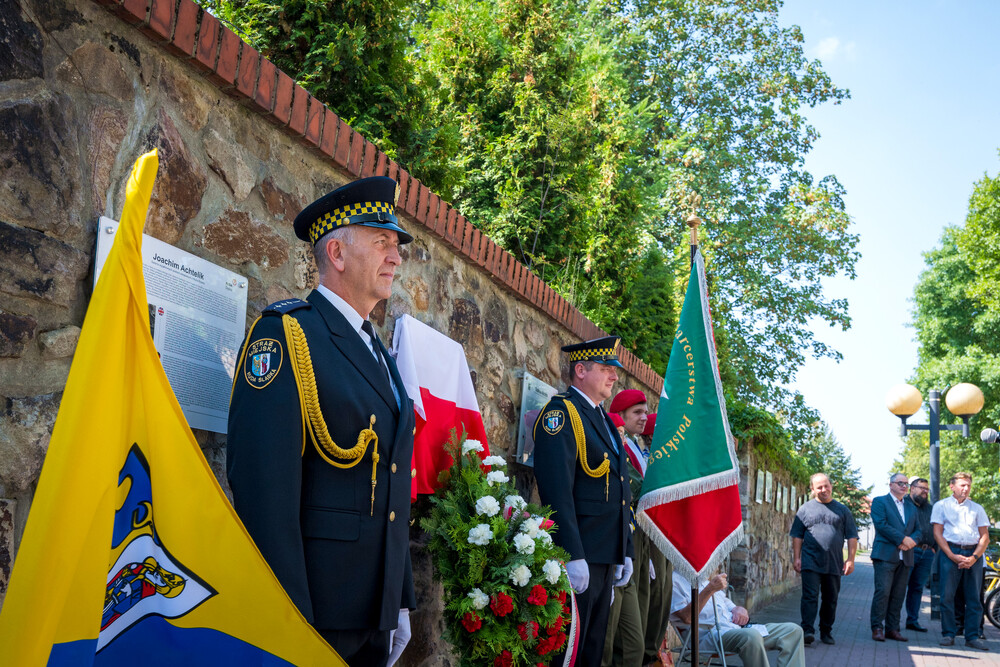 Odsłonięcie tablicy upamiętniającej Pawła Kubinę – Ruda Śląska, 28 sierpnia 2024. Fot.: IPN K. Łojko