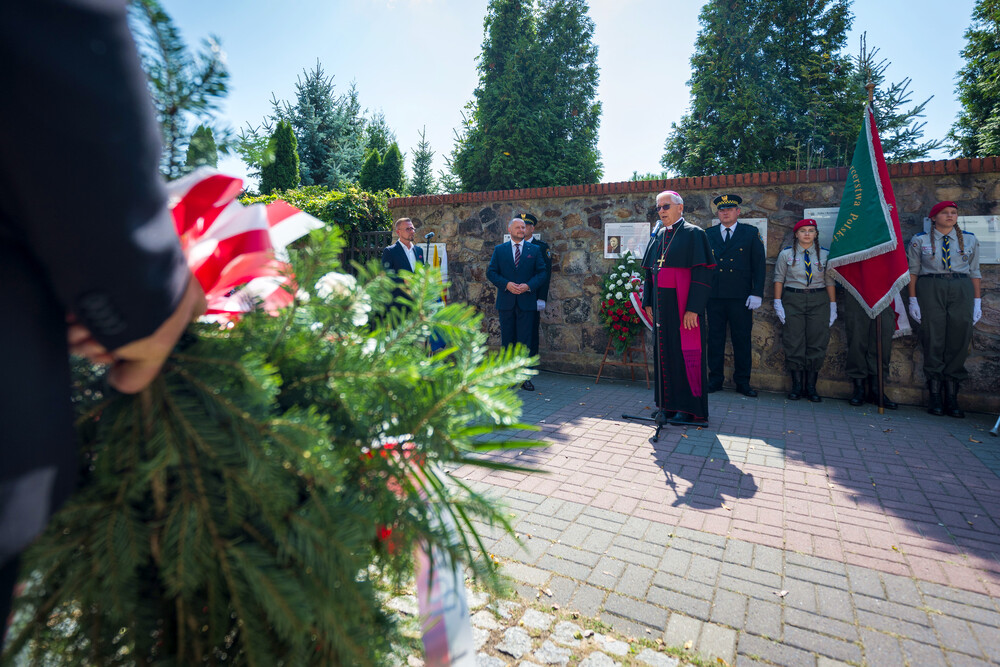 Odsłonięcie tablicy upamiętniającej Pawła Kubinę – Ruda Śląska, 28 sierpnia 2024. Fot.: IPN K. Łojko