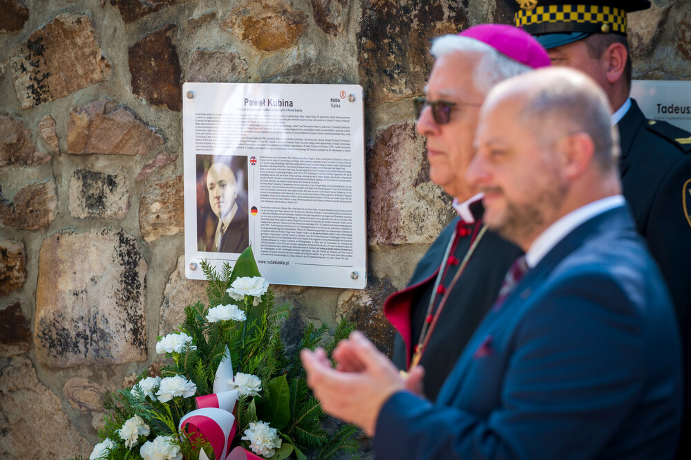 Odsłonięcie tablicy upamiętniającej Pawła Kubinę – Ruda Śląska, 28 sierpnia 2024. Fot.: IPN K. Łojko
