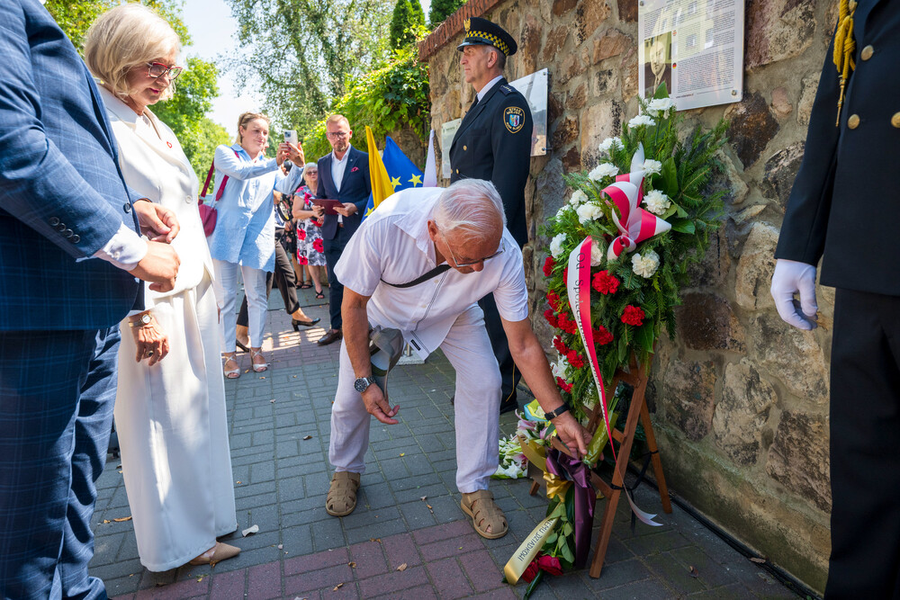 Odsłonięcie tablicy upamiętniającej Pawła Kubinę – Ruda Śląska, 28 sierpnia 2024. Fot.: IPN K. Łojko