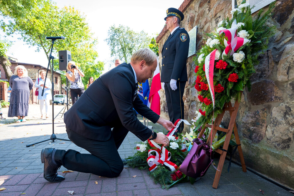 Odsłonięcie tablicy upamiętniającej Pawła Kubinę – Ruda Śląska, 28 sierpnia 2024. Fot.: IPN K. Łojko