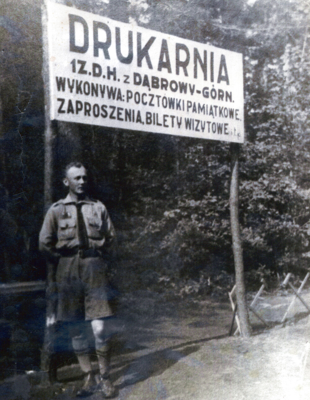 Fotografia wykonana podczas zlotu harcerskiego w okresie dwudziestolecia międzywojennego, nieznany autor (IPN Ka 454/194, t. 2)