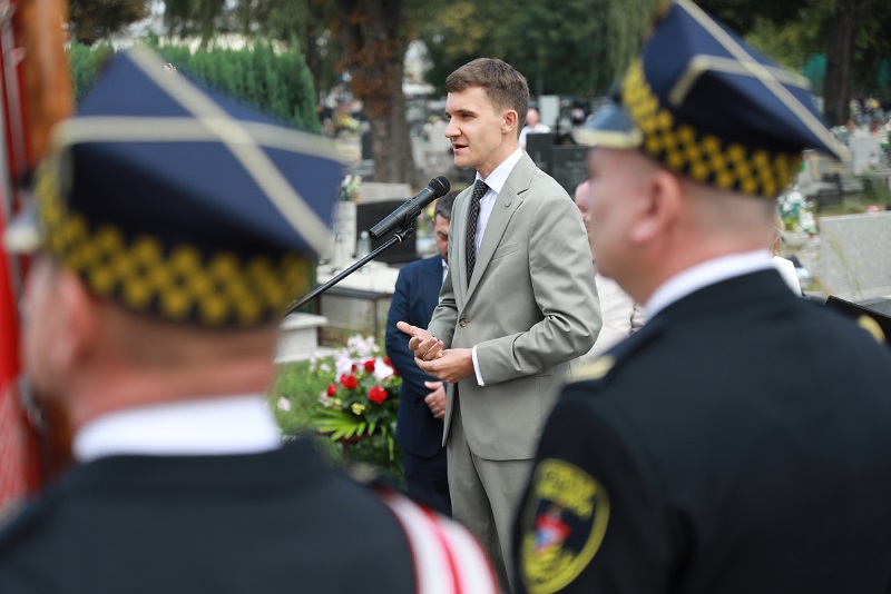 Upamiętniono Westerplatczyka Stanisława Bartochę w 85. rocznica wybuchu II wojny światowej. Fot. Mariusz Binkiewicz/UM w Sosnowcu