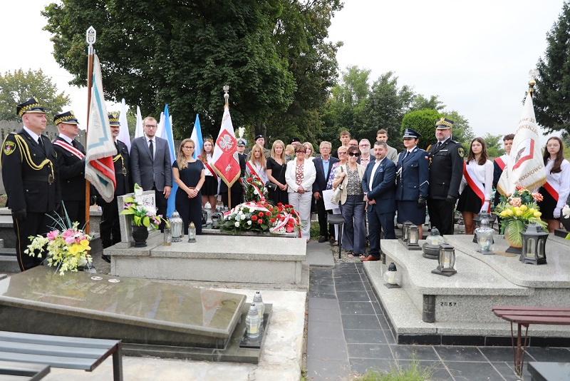 Upamiętniono Westerplatczyka Stanisława Bartochę w 85. rocznica wybuchu II wojny światowej. Fot. Mariusz Binkiewicz/UM w Sosnowcu