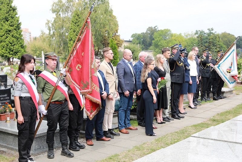 Upamiętniono Westerplatczyka Stanisława Bartochę w 85. rocznica wybuchu II wojny światowej. Fot. Mariusz Binkiewicz/UM w Sosnowcu