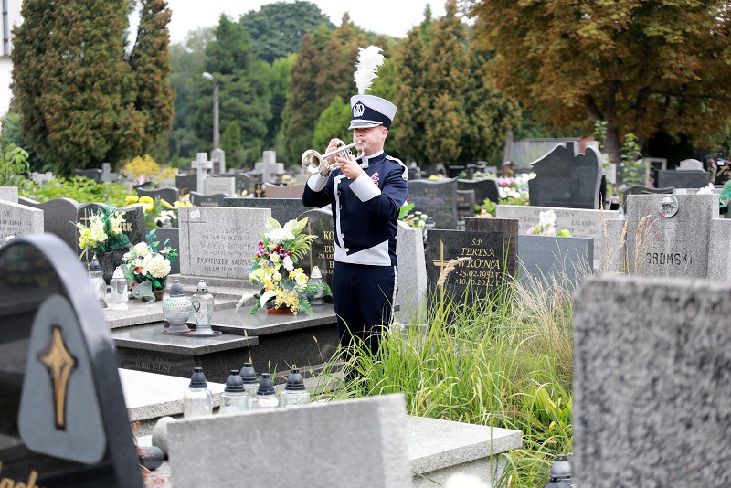 Upamiętniono Westerplatczyka Stanisława Bartochę w 85. rocznica wybuchu II wojny światowej. Fot. Mariusz Binkiewicz/UM w Sosnowcu