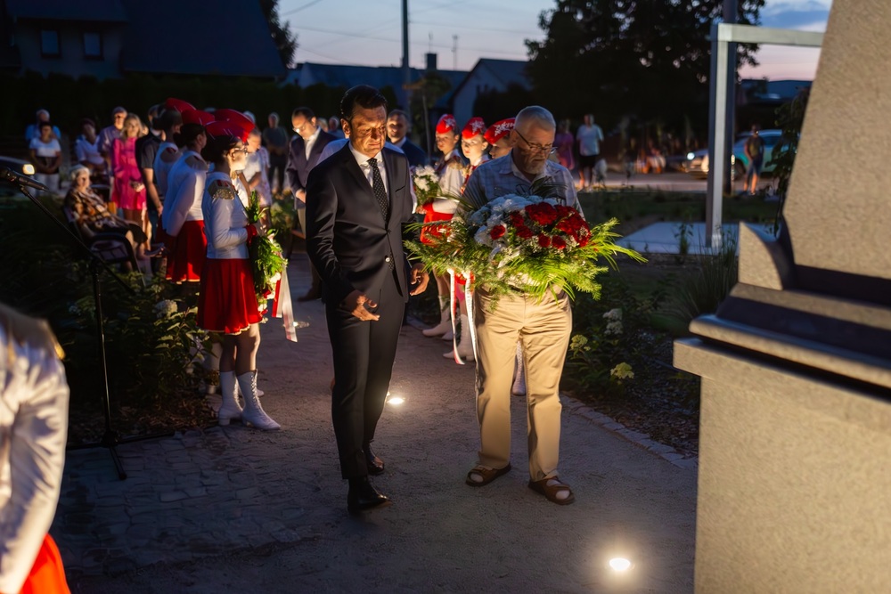 Upamiętnienie powstańców śląskich w Glinicy. Fot. Gmina Ciasna
