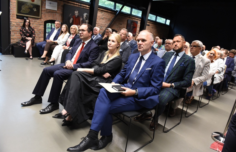 Katowicki Oddział IPN został uhonorowany nagrodą Czarny Diament Wolności. Fot. Monika Kobylańska/IPN