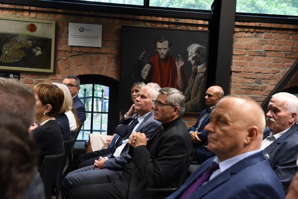 Katowicki Oddział IPN został uhonorowany nagrodą Czarny Diament Wolności. Fot. Monika Kobylańska/IPN