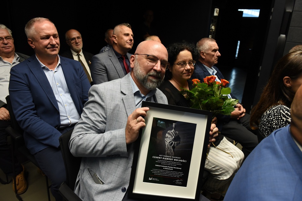 Katowicki Oddział IPN został uhonorowany nagrodą Czarny Diament Wolności. Fot. Monika Kobylańska/IPN
