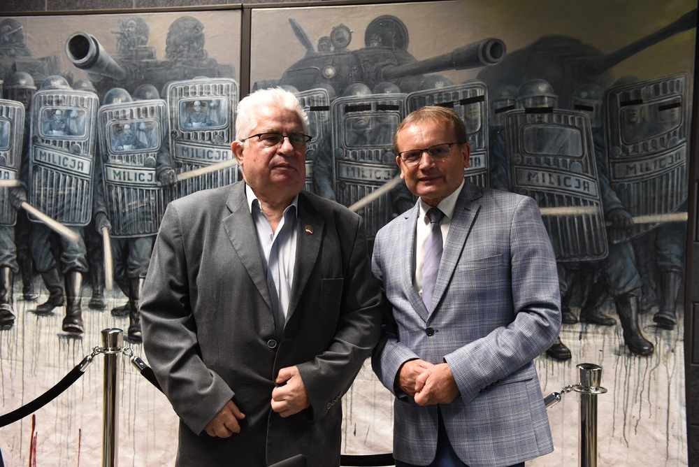 Katowicki Oddział IPN został uhonorowany nagrodą Czarny Diament Wolności. Fot. Monika Kobylańska/IPN