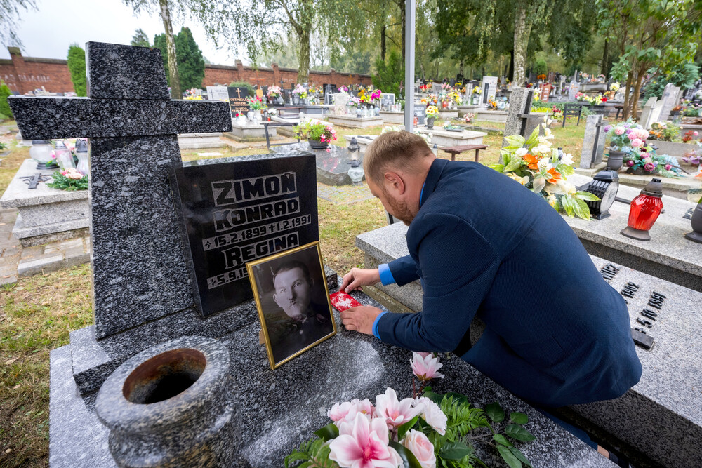 Uroczystość oznaczenia grobu powstańca śląskiego śp. Konrada Zimonia znakiem pamięci „Tobie Polsko” – Rybnik, 10 września 2024. Fot.: IPN K. Łojko