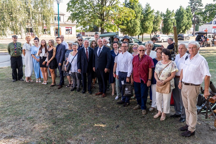 IV Święto Pułkowe 7 Pułku Artylerii Lekkiej i III Zjazd Rodzin Żołnierzy 7 Dywizji Piechoty Fot. Kinga Lis (IPN) i Michał Figzał (Stowarzyszenie Historyczne Reduta Częstochowa)