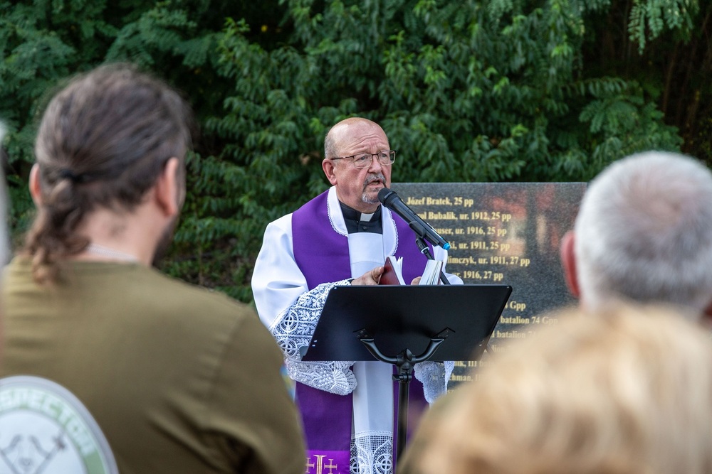 IV Święto Pułkowe 7 Pułku Artylerii Lekkiej i III Zjazd Rodzin Żołnierzy 7 Dywizji Piechoty Fot. Kinga Lis (IPN) i Michał Figzał (Stowarzyszenie Historyczne Reduta Częstochowa)