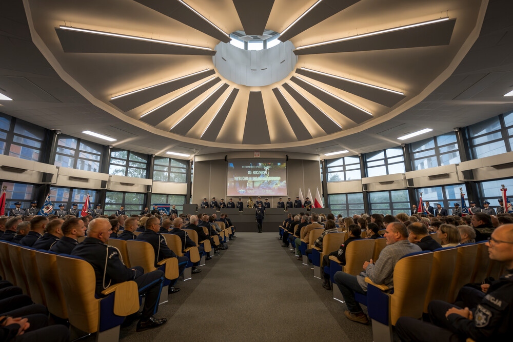 Oddział IPN w Katowicach został uhonorowany Medalem za Zasługi dla Ogólnopolskiego Stowarzyszenia „Rodzina Policyjna 1939 r.” z siedzibą w Katowicach – Katowice, 13 września 2024 r. Fot.: IPN K. Łojko