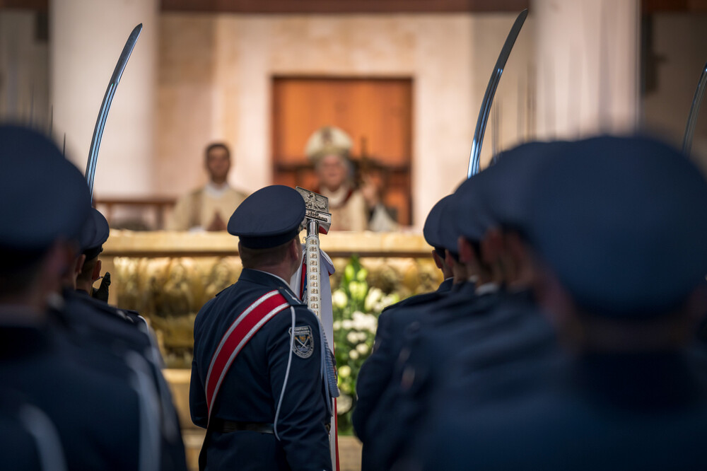 Oddział IPN w Katowicach został uhonorowany Medalem za Zasługi dla Ogólnopolskiego Stowarzyszenia „Rodzina Policyjna 1939 r.” z siedzibą w Katowicach – Katowice, 13 września 2024 r. Fot.: IPN K. Łojko