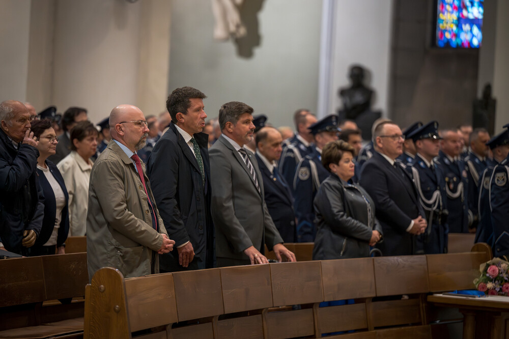 Oddział IPN w Katowicach został uhonorowany Medalem za Zasługi dla Ogólnopolskiego Stowarzyszenia „Rodzina Policyjna 1939 r.” z siedzibą w Katowicach – Katowice, 13 września 2024 r. Fot.: IPN K. Łojko