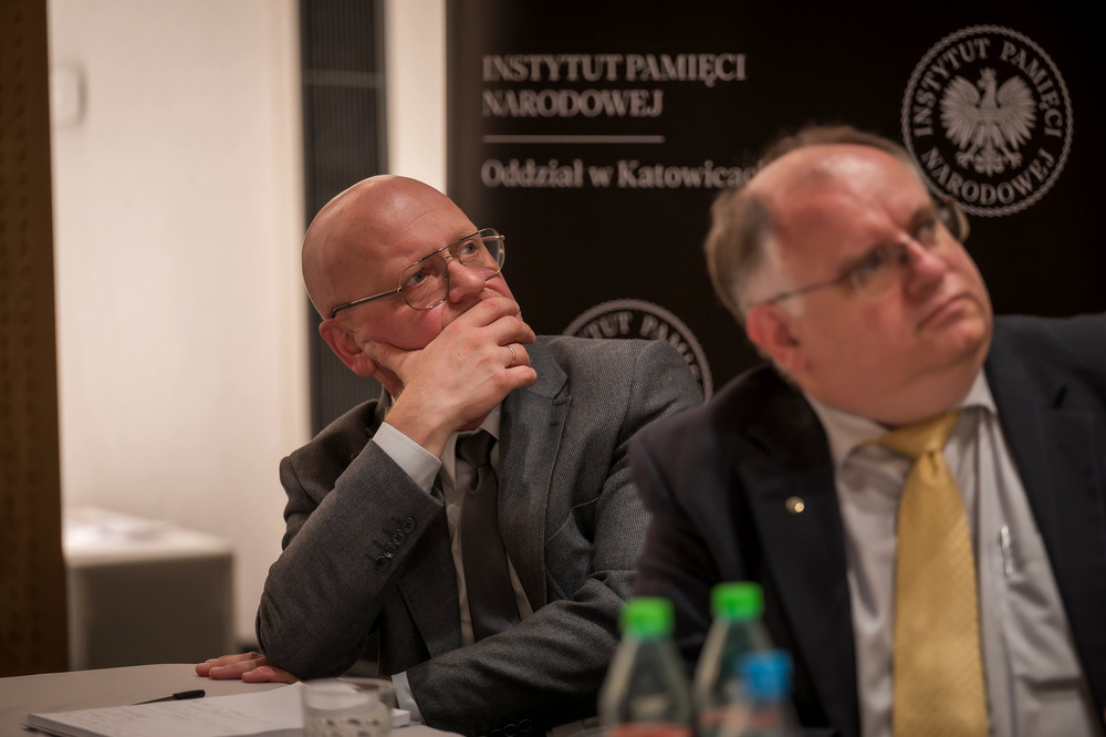 CALL FOR PAPERS: Ogólnopolska konferencja naukowa „Dekret sierpniowy jako narzędzie sprawiedliwych rozliczeń ze zbrodniami okresu wojny i okupacji?” – Katowice, 24-25 września 2024. Fot.: IPN K. Łojko