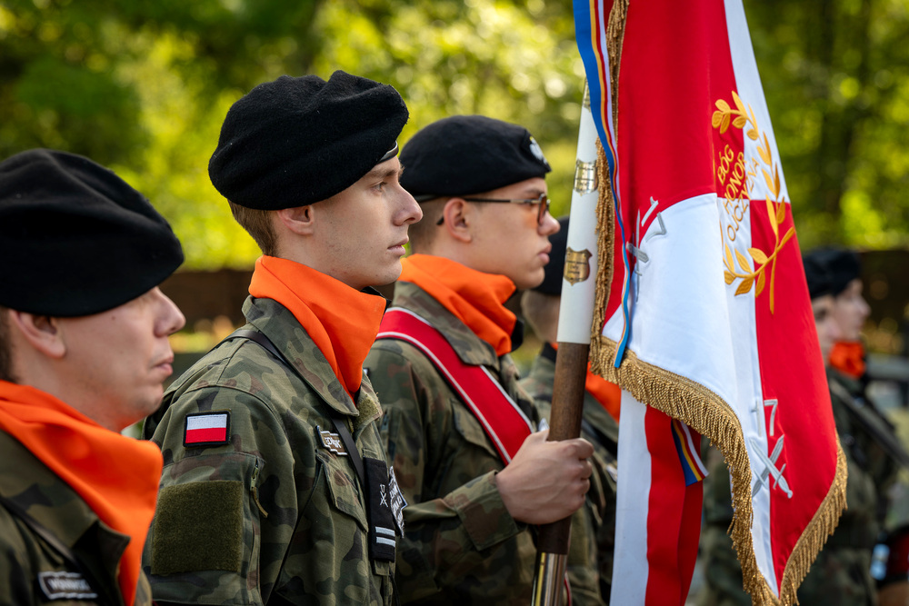 Uroczystość oznaczenia grobu powstańca śląskiego Stanisława Molika znakiem pamięci „Tobie Polsko” – Radzionków, 30 września 2024. Fot.: IPN K. Łojko