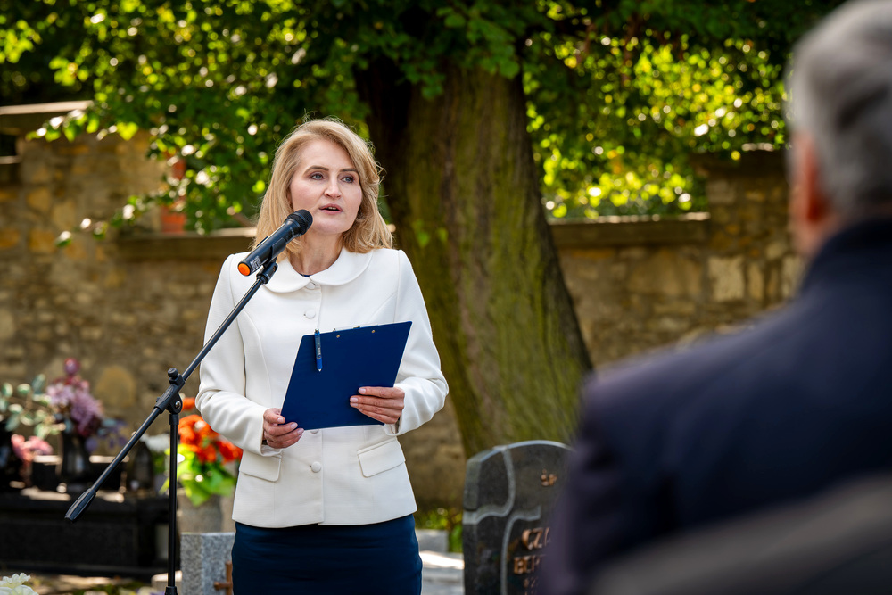 Uroczystość oznaczenia grobu powstańca śląskiego Stanisława Molika znakiem pamięci „Tobie Polsko” – Radzionków, 30 września 2024. Fot.: IPN K. Łojko