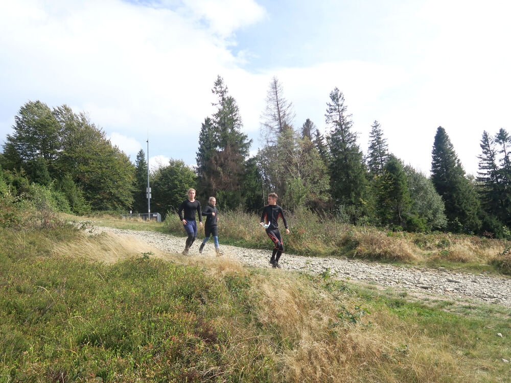 XXIV rajd historyczno-turystyczny Pamięci 1. Samodzielnej Brygady Spadochronowej w operacji „Market-Garden“. Fot.: IPN